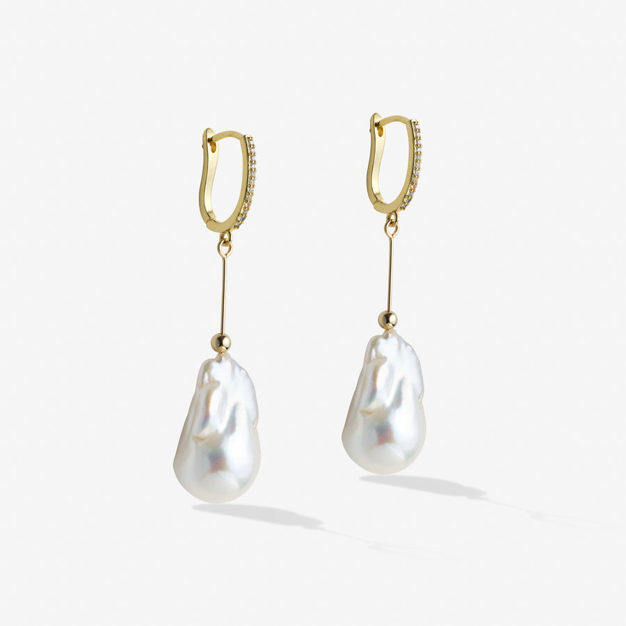 Monroe Luxe Freshwater Pearl Dangle Earrings