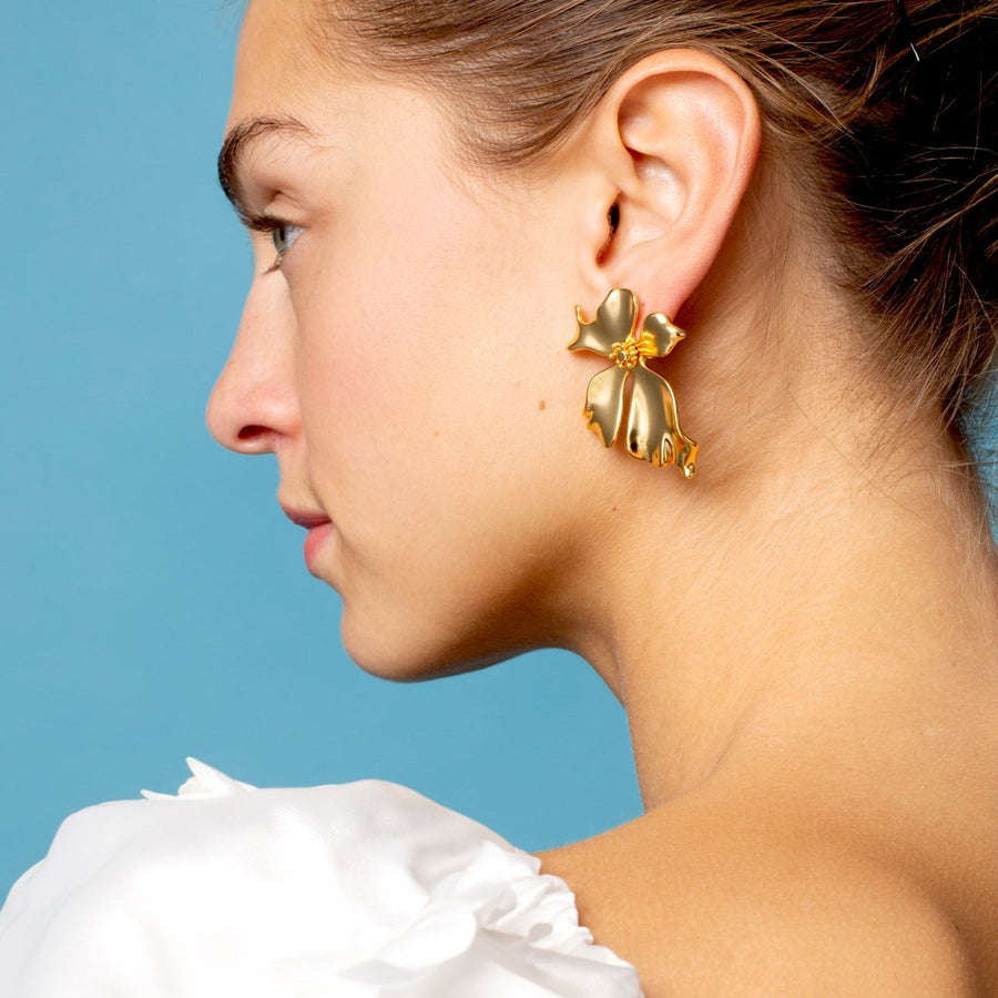 Calla Maxi Fleur Stud Earrings