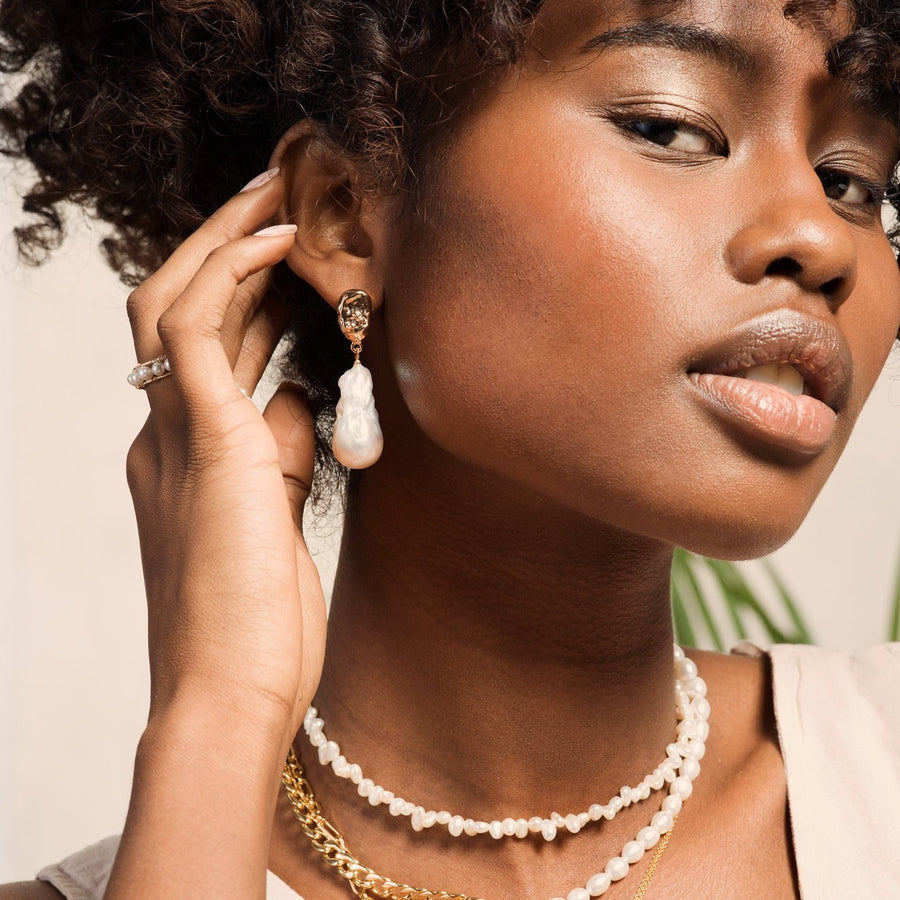 Carlotta Luxe Freshwater Baroque Pearl Drop earrings