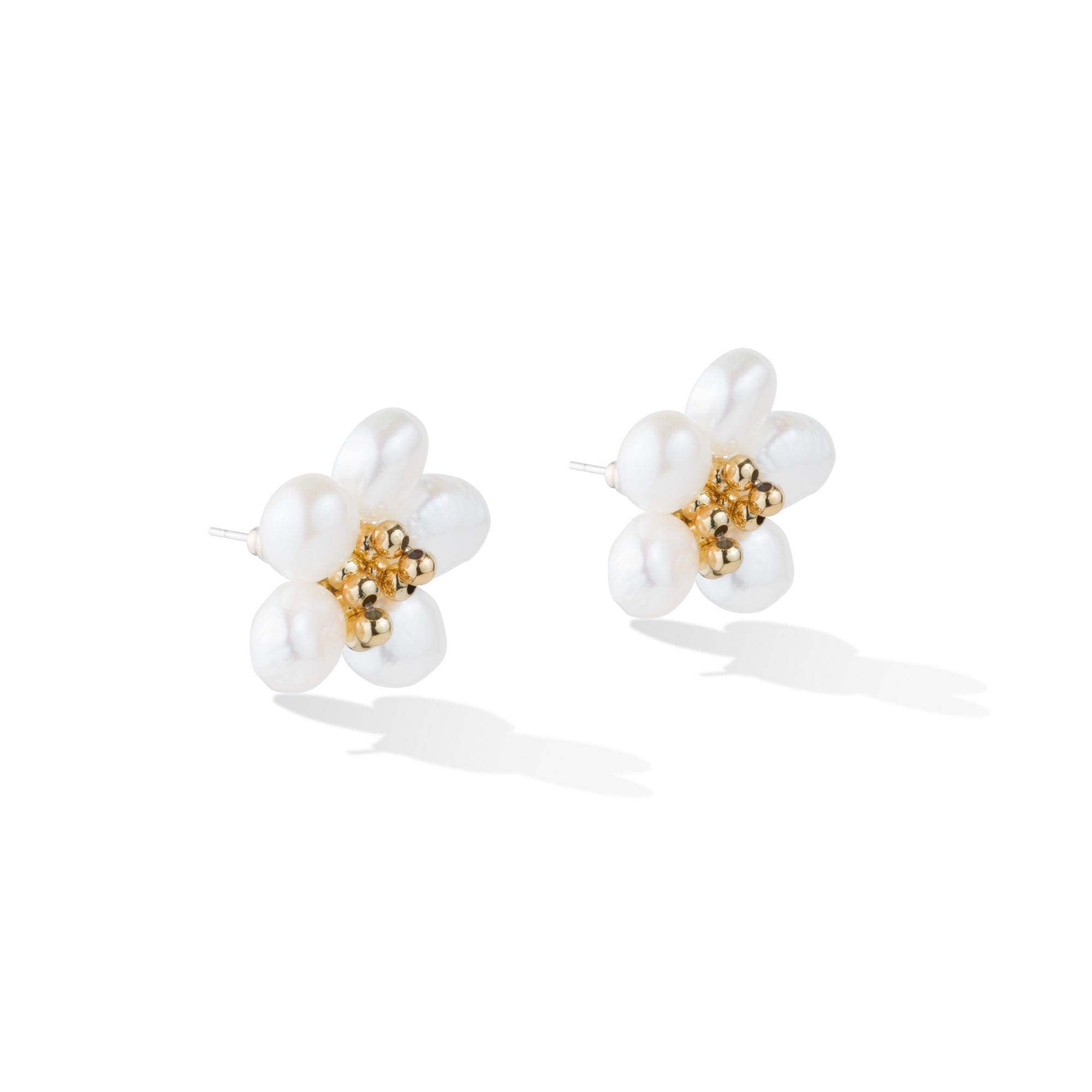 Ellis Fleur Pearl Stud Earrings – Pijouletta